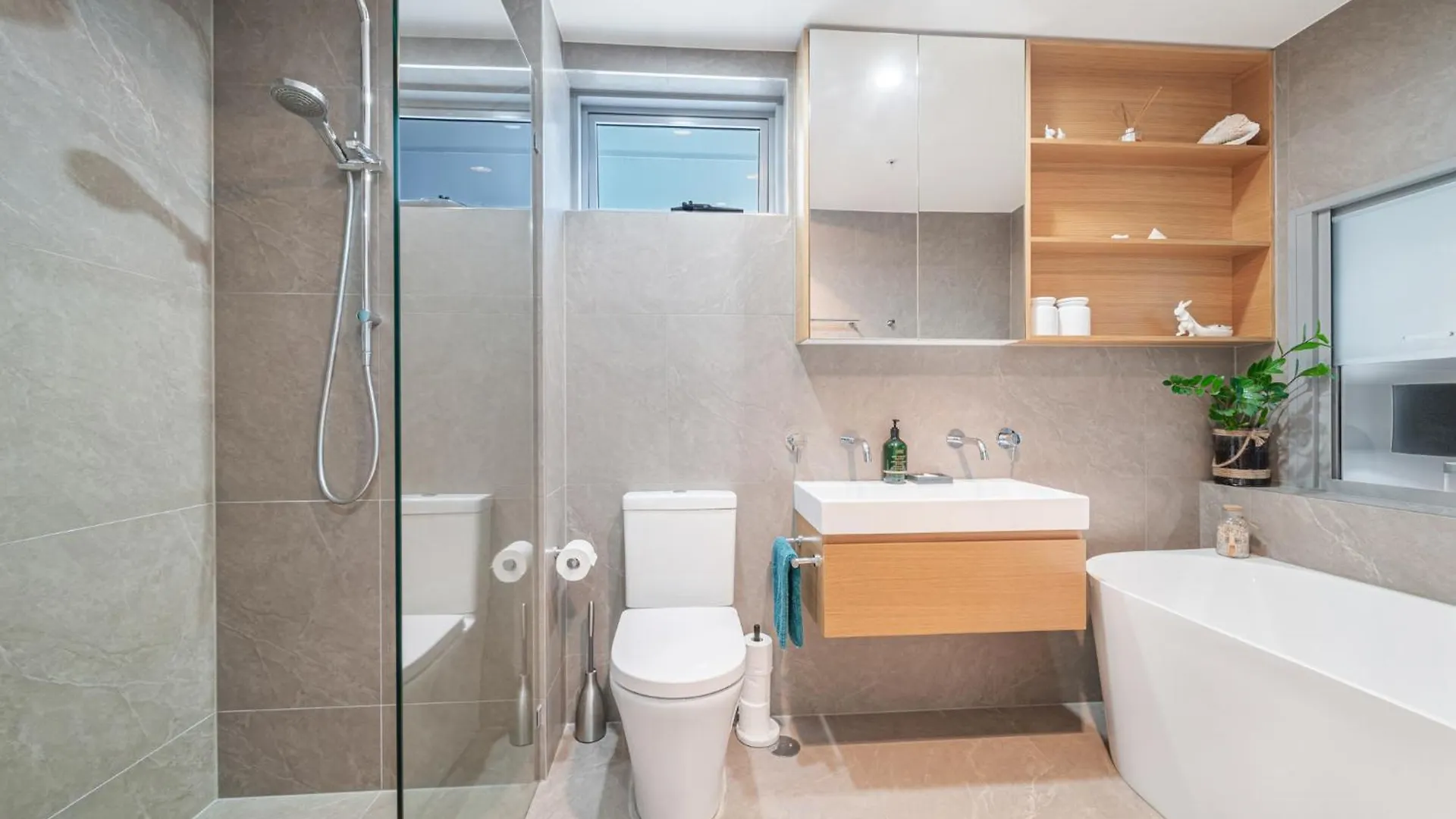 Apartment Maroochydore Rise On Sixth Australia