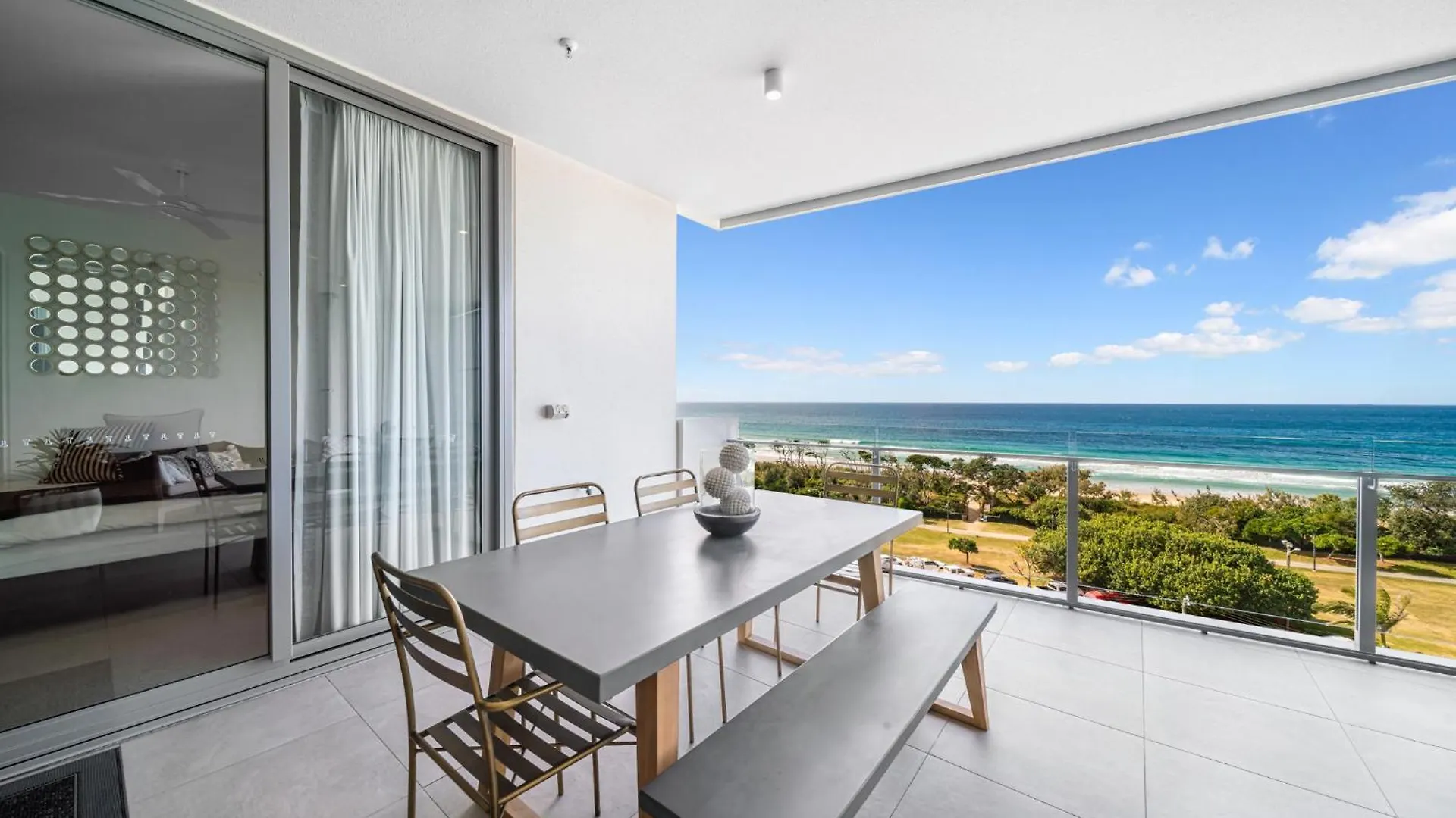 Maroochydore Rise On Sixth