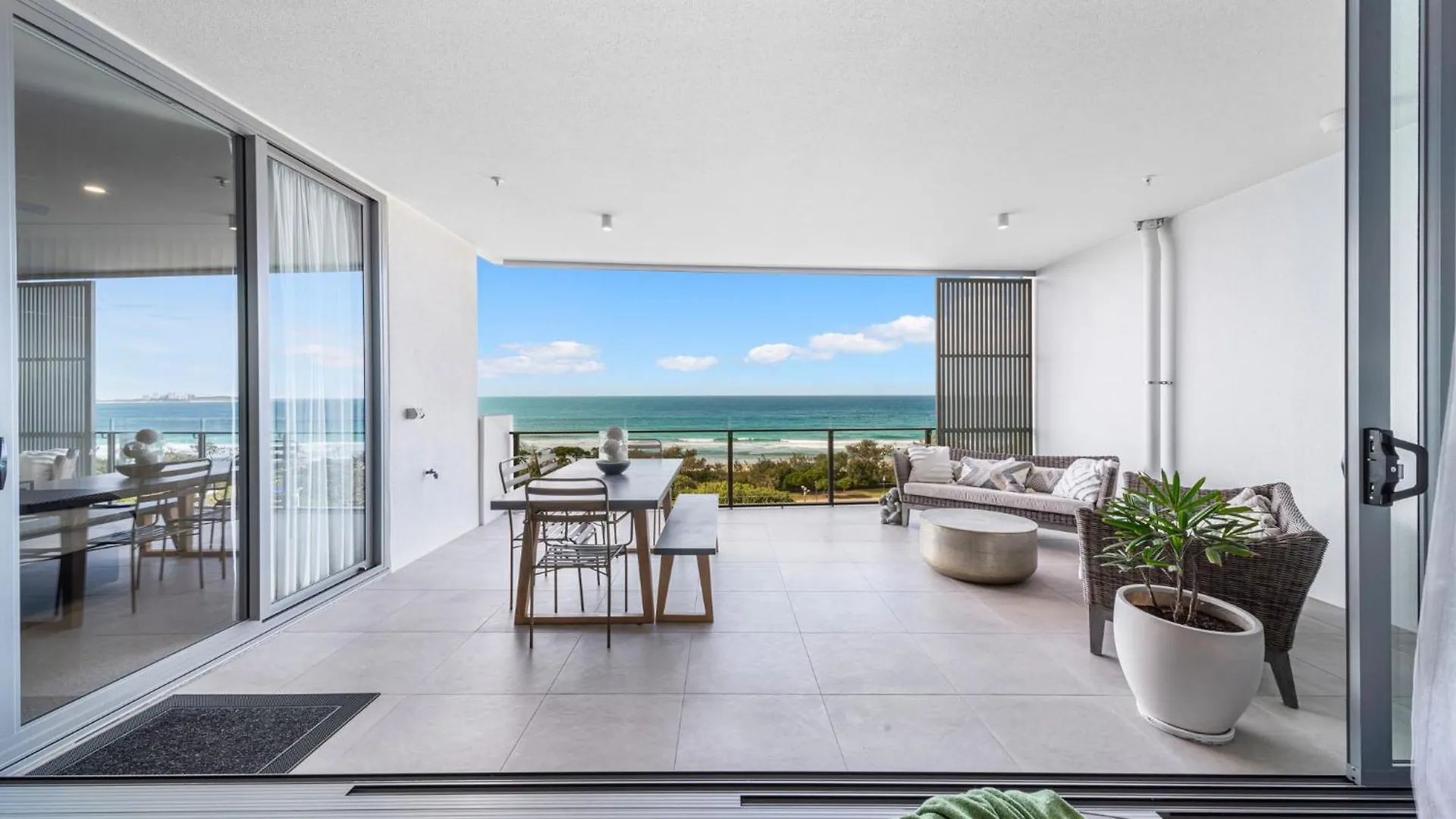 Maroochydore Rise On Sixth